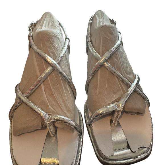Kenneth Cole Shoes - Kenneth Cole Ginger  Strappy Sandals